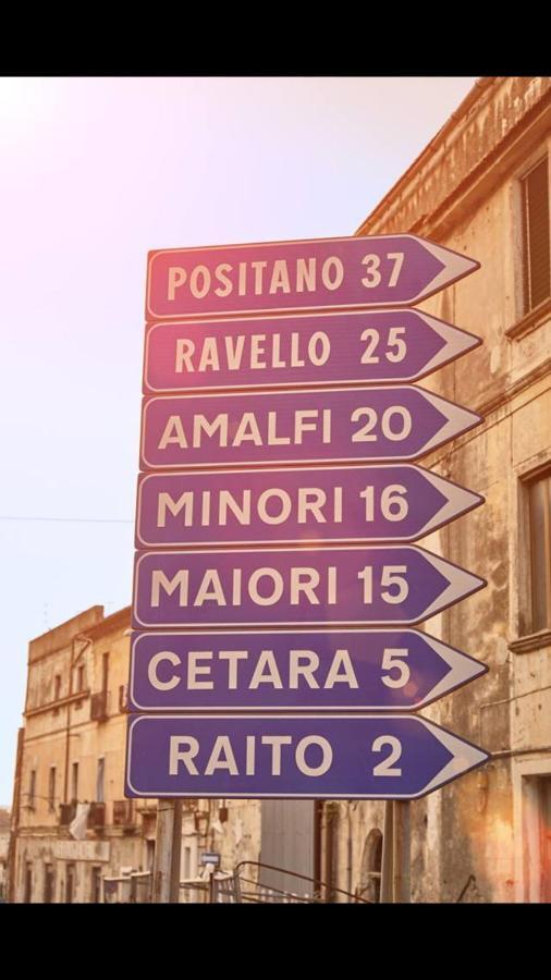 סלרנו Casa Vacanza "Al Vicolo Delle Colonne" מראה חיצוני תמונה