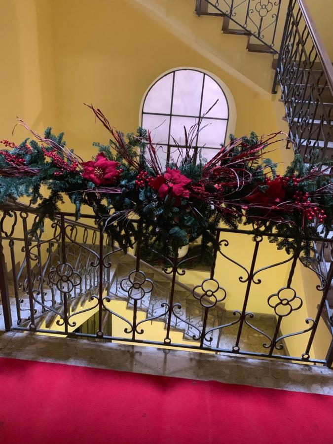 סלרנו Casa Vacanza "Al Vicolo Delle Colonne" מראה חיצוני תמונה